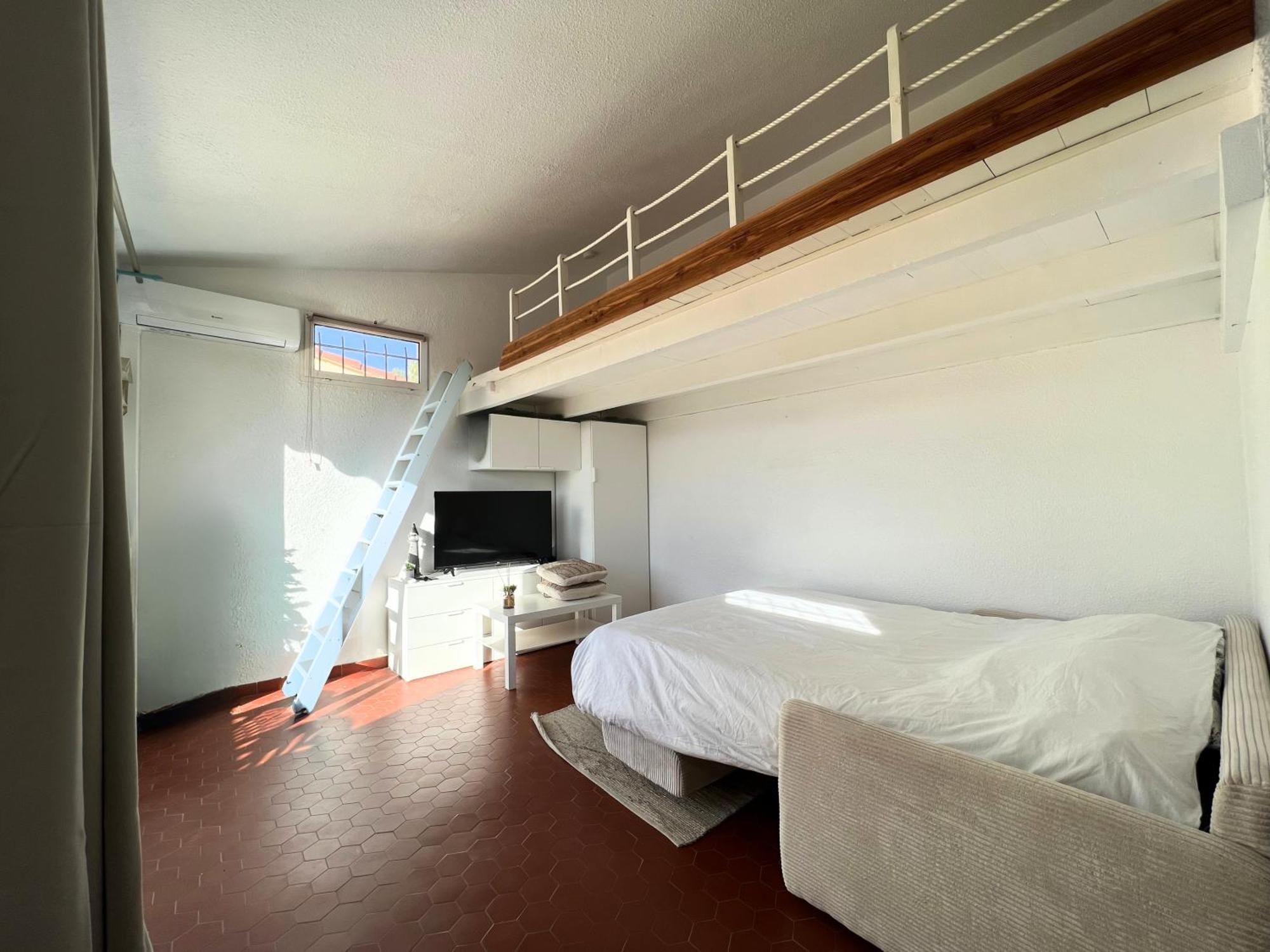 Appartement A 100M De La Plage - Terrasse & Parking Prive Le Barcarès المظهر الخارجي الصورة